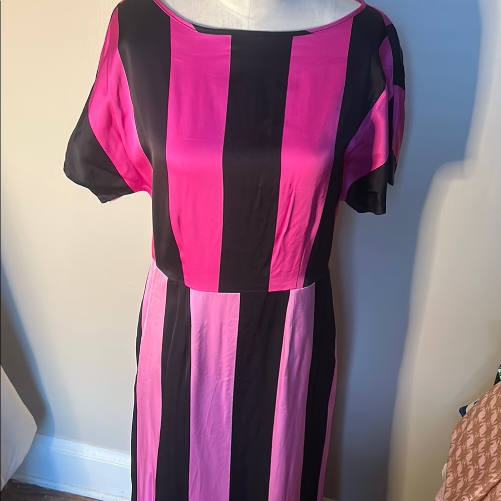 Christopher John Rogers Pink and Black Pleated Midi Dress